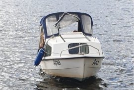 Kajütboot mit Liegeplatz am Stölpchensee, € 4.999,00